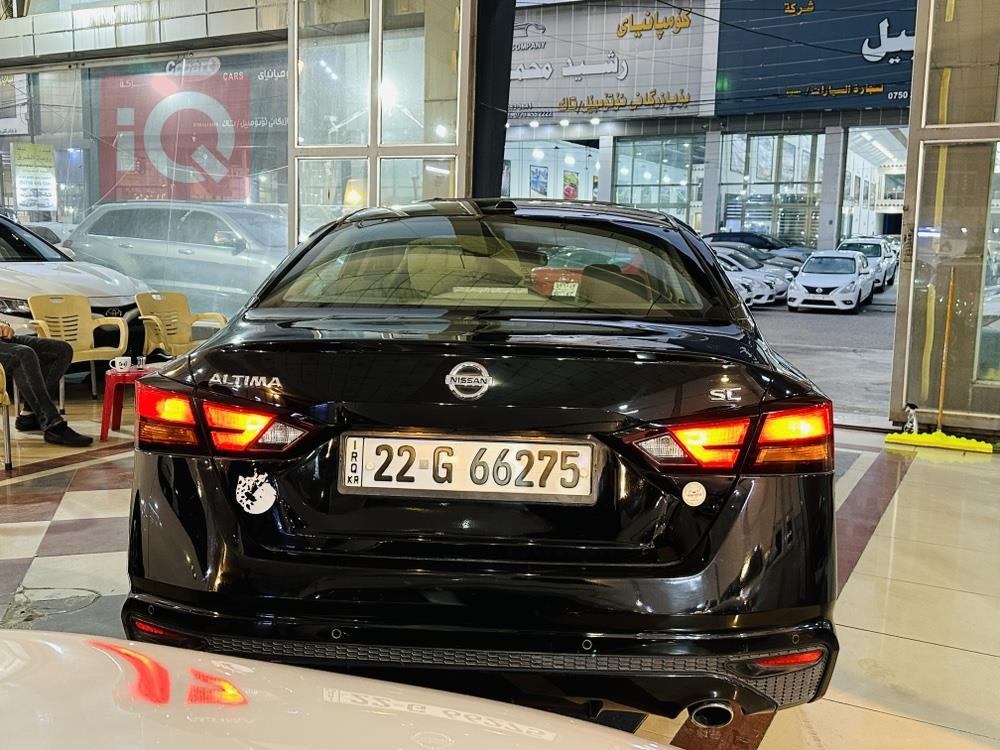 Nissan Altima